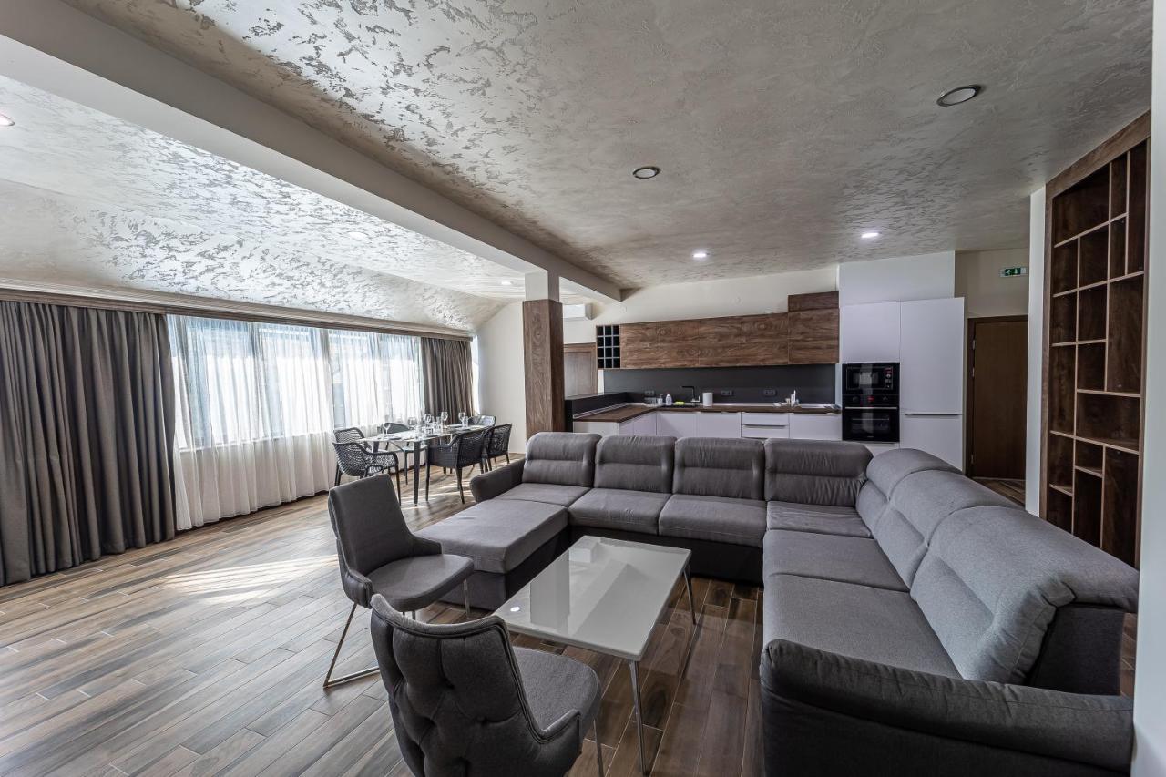 Villa Euphoria Ridovo エクステリア 写真